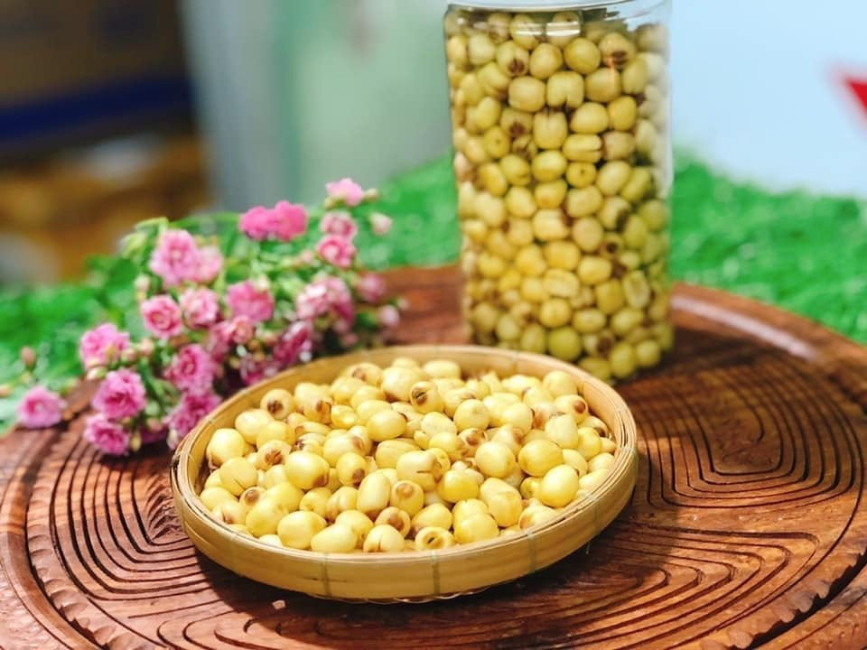 Hạt sen sấy khô