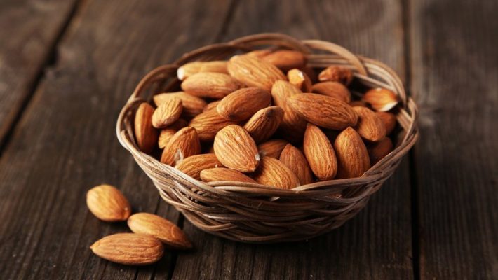 hạt sấy mix vị - hạnh nhân